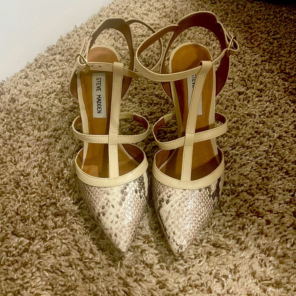 Steve Madden Snakeskin heels